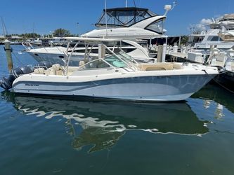 29' World Cat 2015 Yacht For Sale